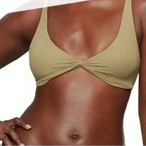 Skims fits everybody twist front bralette NWT XS